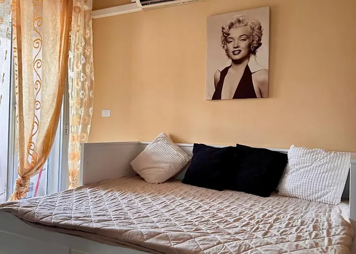 By The Sea Apartman Alba Adriatica